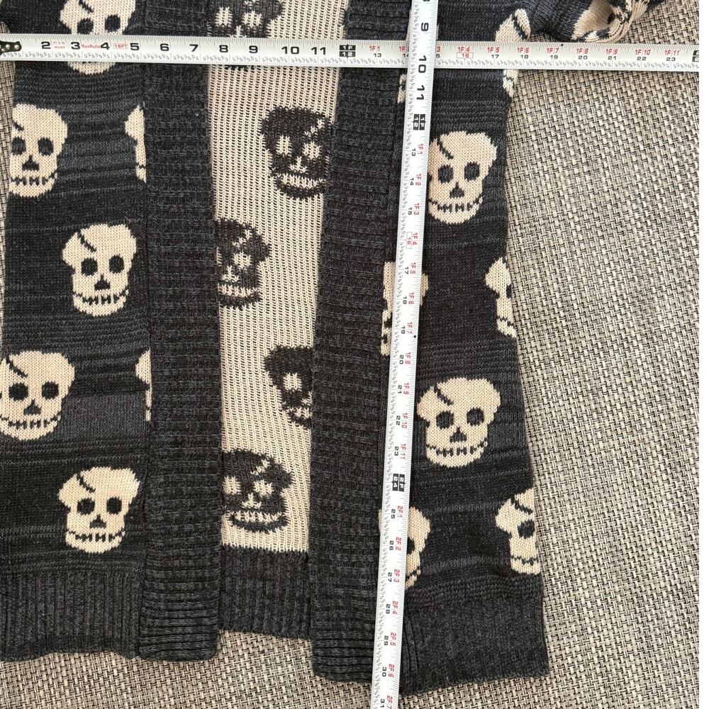 Skull Intarsia Cotton Open Front Cardigan Sweater Gray Beige S Goth Whimsigoth - Picture 4 of 4